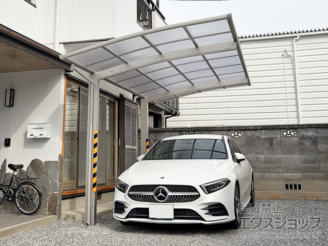愛知県豊川市ののカーポート プレシオスポート アール型 1台用 積雪〜20cm対応 施工例
