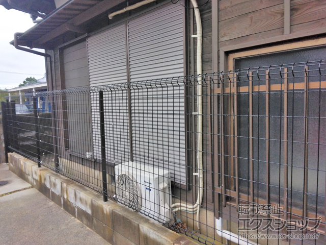 山口県下関市ののフェンス・柵 イーネットフェンス 3F型　自由柱施工 施工例