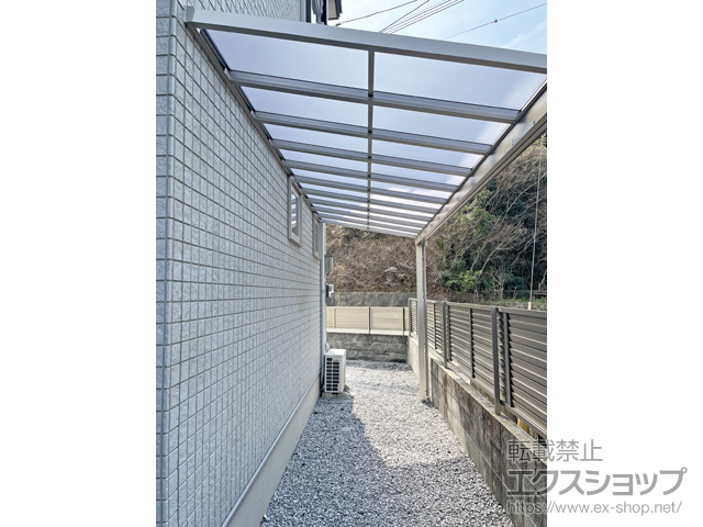 宮崎県延岡市ののテラス屋根 ソラリア F型 積雪50cm対応 テラスタイプ 単体 施工例