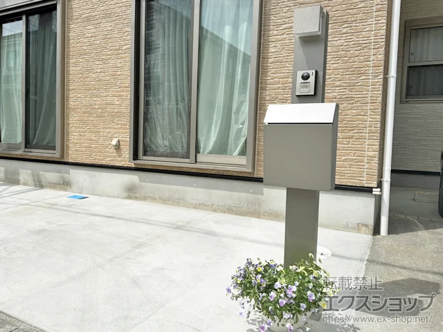 千葉県千葉市のLIXIL(リクシル)のポスト・門柱・宅配ボックス 機能門柱FP セット5 施工例