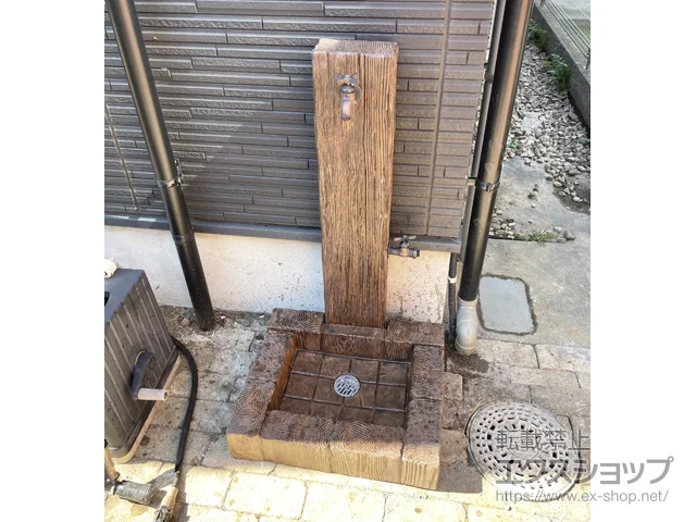 東京都小平市の四国化成のカーゲート 立水栓ユニット ランバータイプ 補助蛇口仕様 施工例