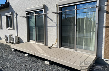 �������ȃj���A���X�J���[ 